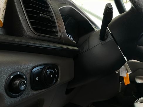 Used 2020 Ford Transit 150 XL RWD image 19