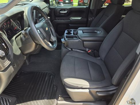 Used 2021 Chevrolet Silverado 1500 Custom w/ Safety Confidence Package RWD image 26