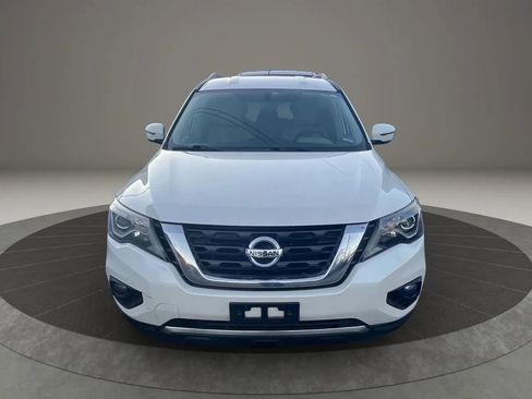 Used 2017 Nissan Pathfinder SL image 2