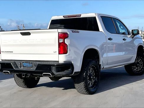 Used 2020 Chevrolet Silverado 1500 LT Trail Boss AWD/4WD image 22