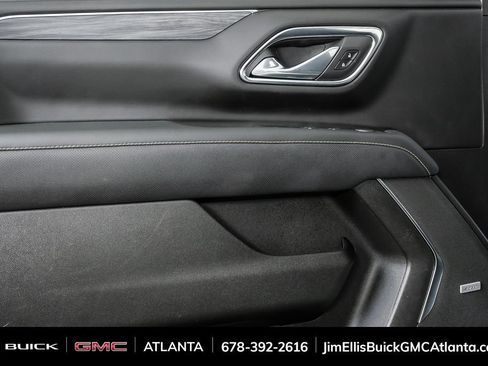 Certified 2023 GMC Yukon SLT image 7