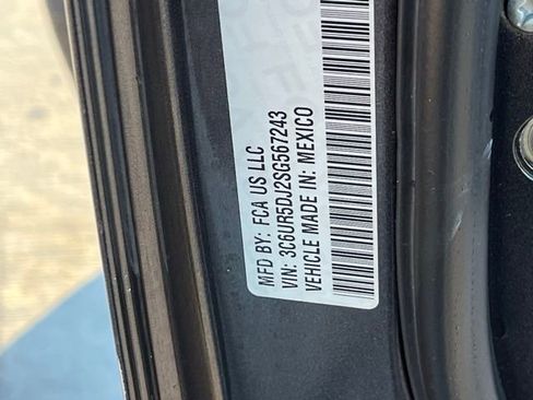 Used 2025 RAM 2500 Big Horn image 34