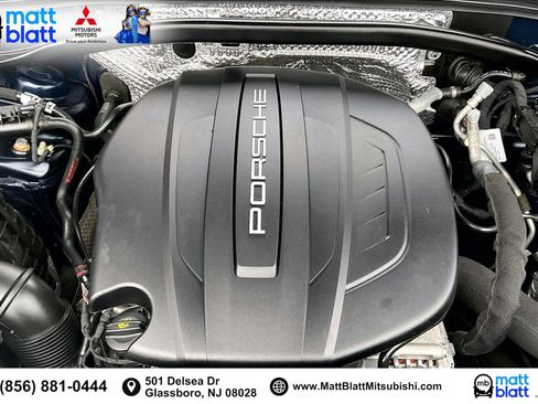 Used 2020 Porsche Macan w/ Premium Package Plus image 33