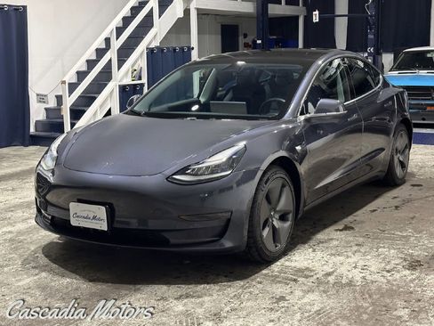 Used 2019 Tesla Model 3 Long Range AWD/4WD image 4