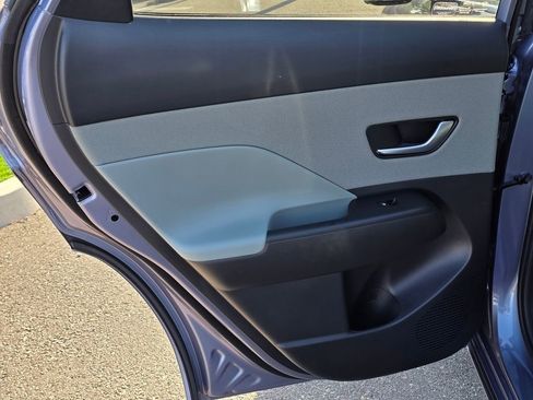 Certified 2024 Hyundai Kona Limited FWD image 22