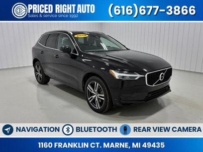 Used 2018 Volvo XC60 T5 Momentum w/ Vision Package