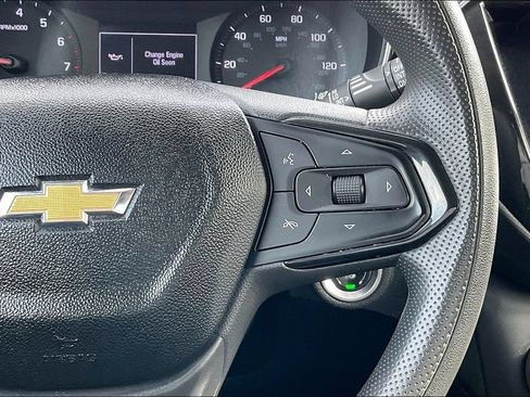 Used 2021 Chevrolet TrailBlazer LT w/ Convenience Package FWD image 11