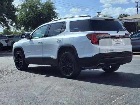 Used 2023 GMC Acadia SLT w/ Elevation Edition FWD image 8