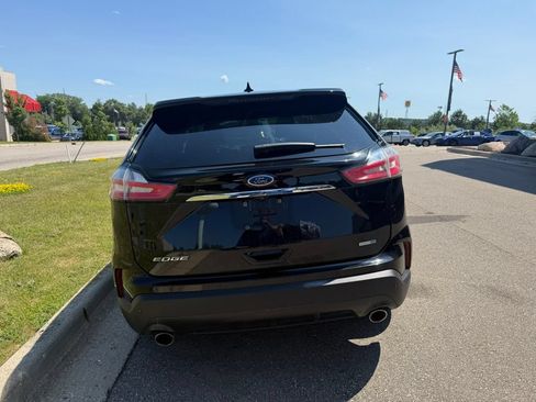 Used 2020 Ford Edge SE AWD/4WD image 7