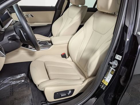 Used 2020 BMW 330i xDrive Sedan w/ Driving Assistance Package AWD/4WD image 15