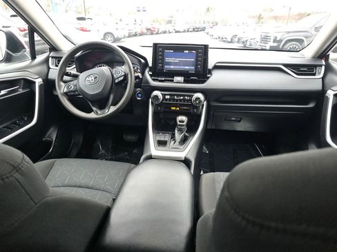 Certified 2022 Toyota RAV4 XLE image 14