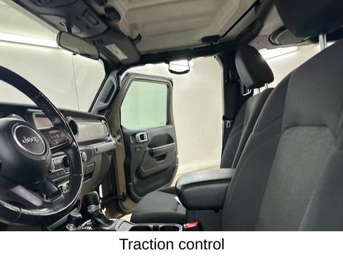 Used 2020 Jeep Gladiator Sport w/ Quick Order Package 24S AWD/4WD image 33