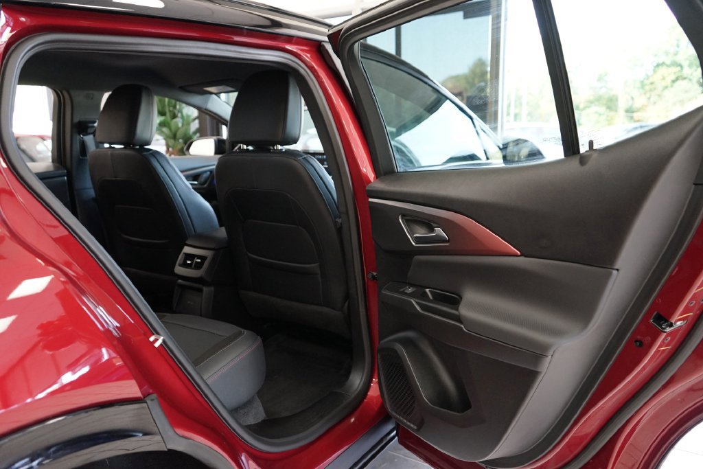 Used 2024 Chevrolet Equinox EV RS w/ Active Safety Package 3 FWD image 54