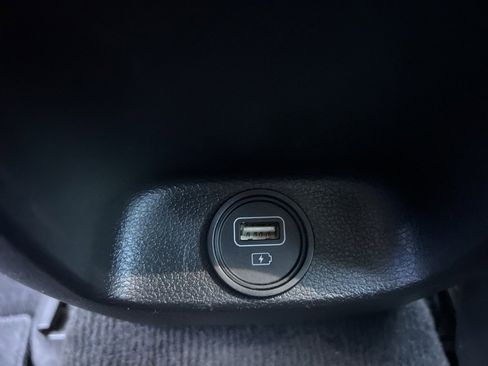 Used 2021 Hyundai Sonata Limited w/ Preferred Accessory Package image 22