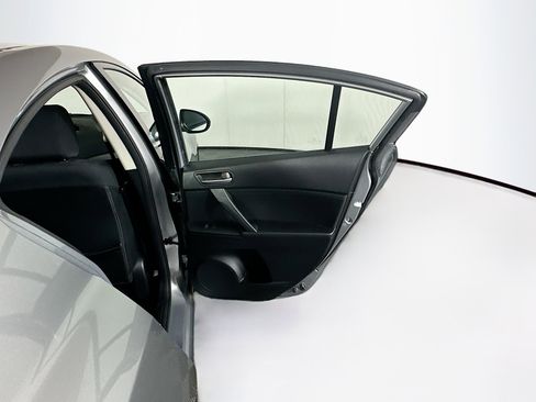 Used 2012 MAZDA MAZDA3 i Touring FWD image 26