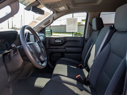 Used 2022 Chevrolet Silverado 1500 Custom image 12