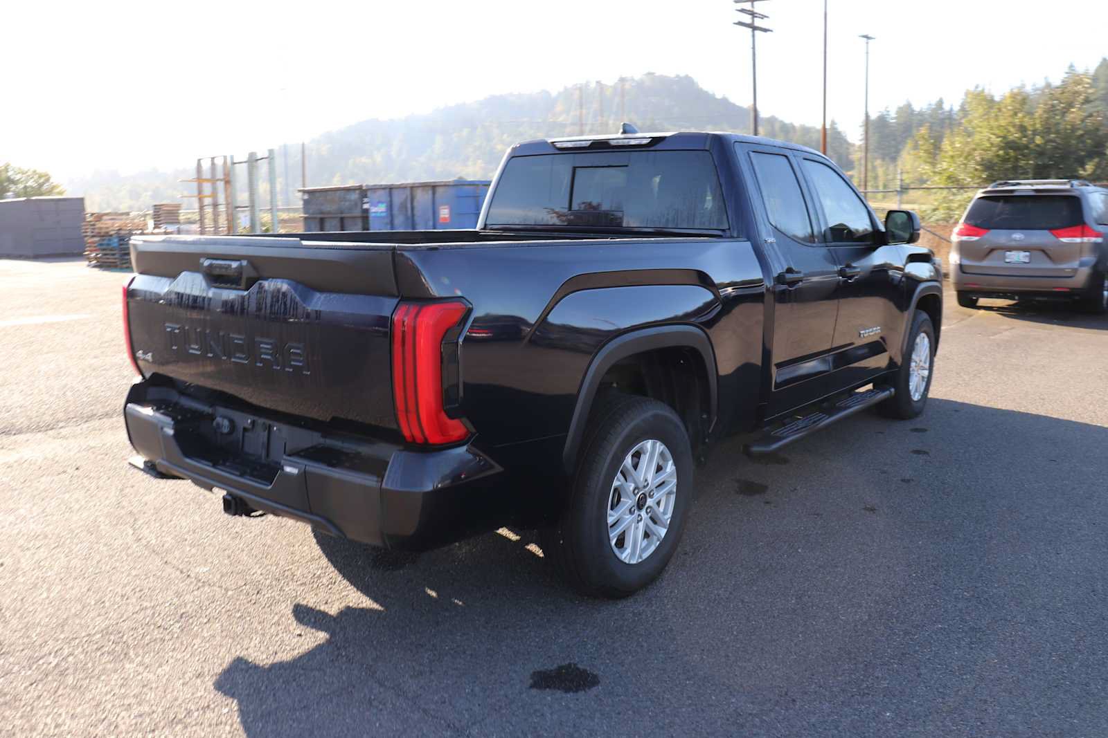 Used 2023 Toyota Tundra SR5 AWD/4WD image 5