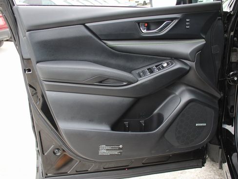 Certified 2025 Subaru Ascent Bronze Edition image 9