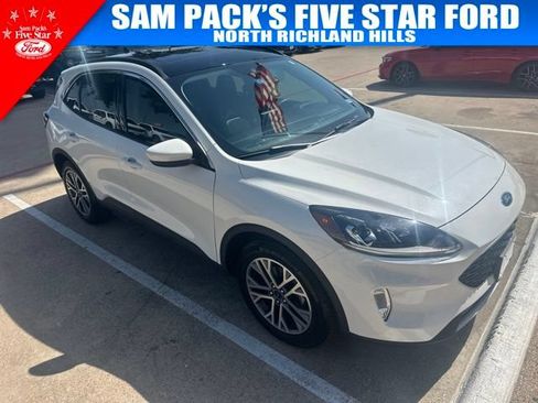 Used 2022 Ford Escape SEL w/ Technology Package FWD image 3