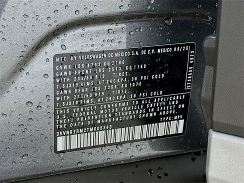 New 2026 Volkswagen Tiguan SE image 27