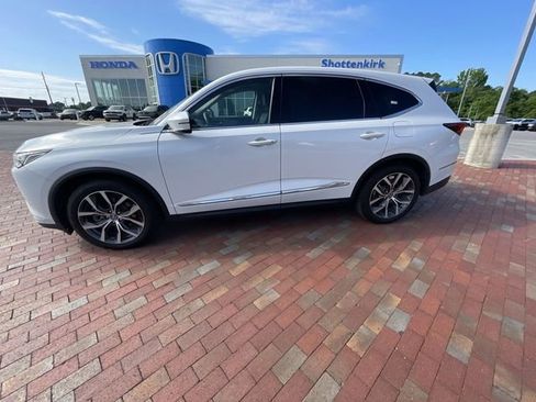 Used 2024 Acura MDX FWD w/ Technology Package image 13