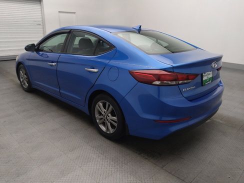 Used 2017 Hyundai Elantra SE image 5