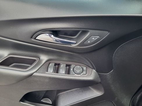 Used 2019 Chevrolet Equinox LT AWD/4WD image 25