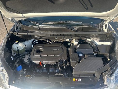 Used 2019 Kia Sportage LX FWD image 11