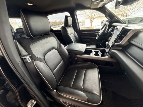 Used 2022 RAM 1500 Laramie image 25