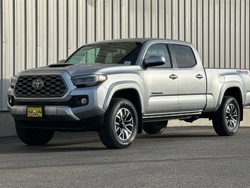 Used 2023 Toyota Tacoma TRD Off-Road image 9