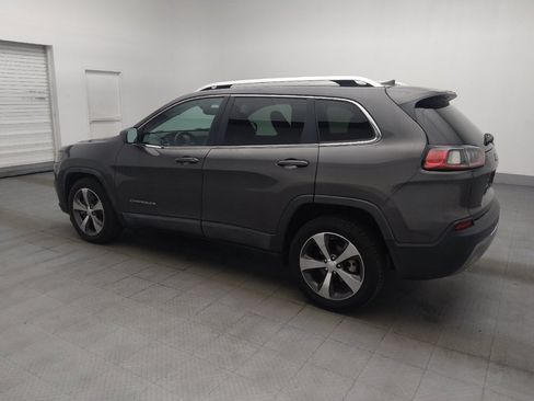 Used 2019 Jeep Cherokee Limited FWD image 3