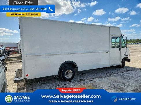 Used 2023 Ford E-450 and Econoline 450 Super Duty w/ A/C Prep Package RWD image 5