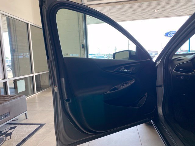 Used 2024 Chevrolet Malibu LT FWD image 11