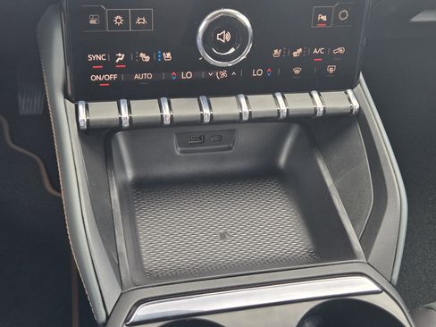 New 2026 GMC Terrain AT4 w/ Convenience Package III image 14