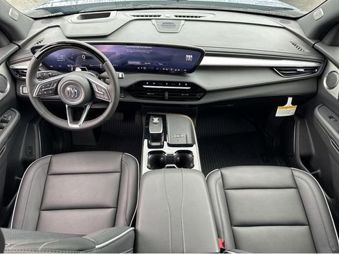 New 2026 Buick Enclave Avenir w/ Super Cruise Package FWD image 8