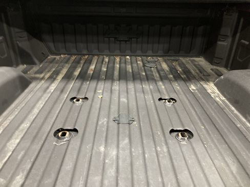 Used 2022 Chevrolet Silverado 2500 LT w/ Convenience Package AWD/4WD image 13