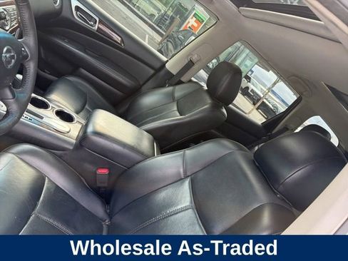 Used 2015 Nissan Pathfinder Platinum FWD image 9
