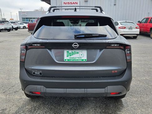 New 2026 Nissan Kicks SR w/ Cold Weather Package FWD image 8