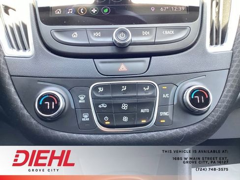 Used 2019 Chevrolet Malibu Hybrid FWD image 32