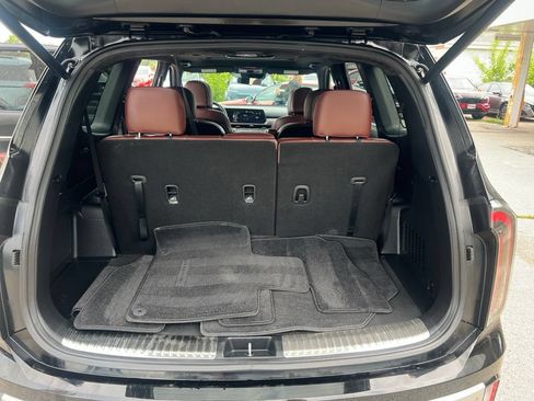 Certified 2024 Kia Telluride SX Prestige AWD/4WD image 11