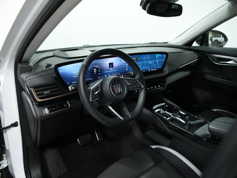 Used 2025 Buick Envision Sport Touring image 29