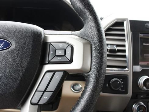 Used 2015 Ford F150 Lariat w/ Equipment Group 502A Luxury AWD/4WD image 13