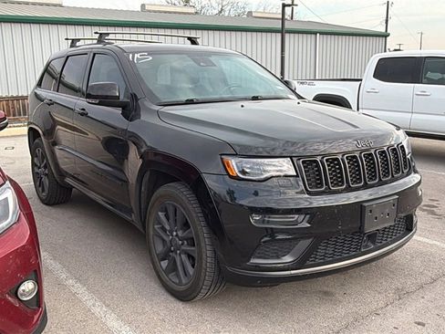 Used 2018 Jeep Grand Cherokee High Altitude image 3