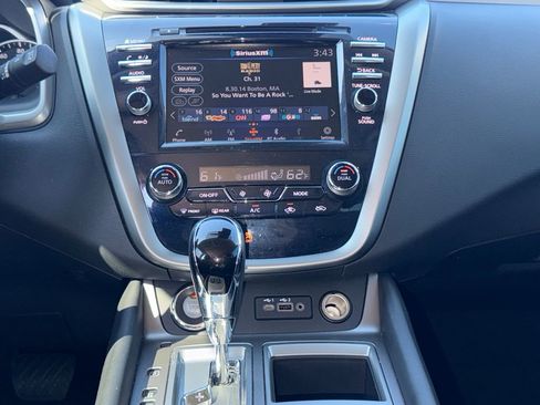 Certified 2024 Nissan Murano SV FWD image 34