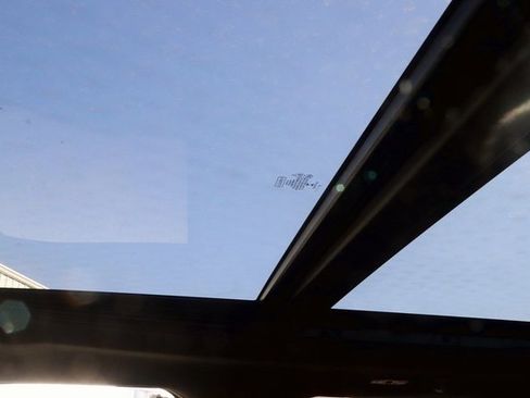 Used 2022 Ford F150 XLT w/ Equipment Group 302A High image 31