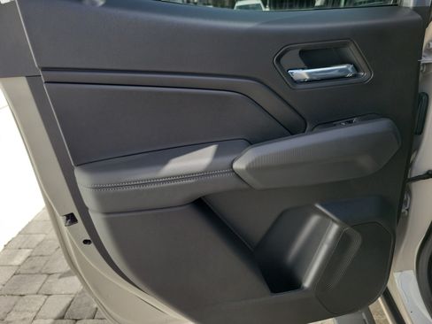 New 2026 GMC Canyon Elevation w/ Convenience Package RWD image 11