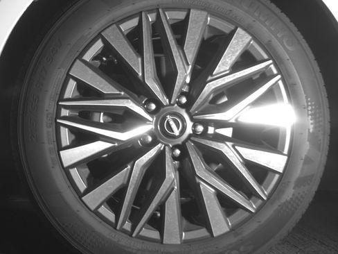 Used 2025 Nissan Altima 2.5 SV FWD image 12