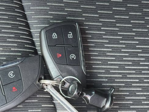 Used 2025 Chevrolet Equinox LT FWD image 25