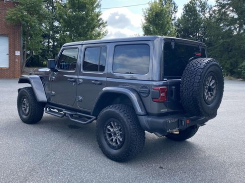 Used 2022 Jeep Wrangler Unlimited Rubicon w/ Trailer Tow Package image 6