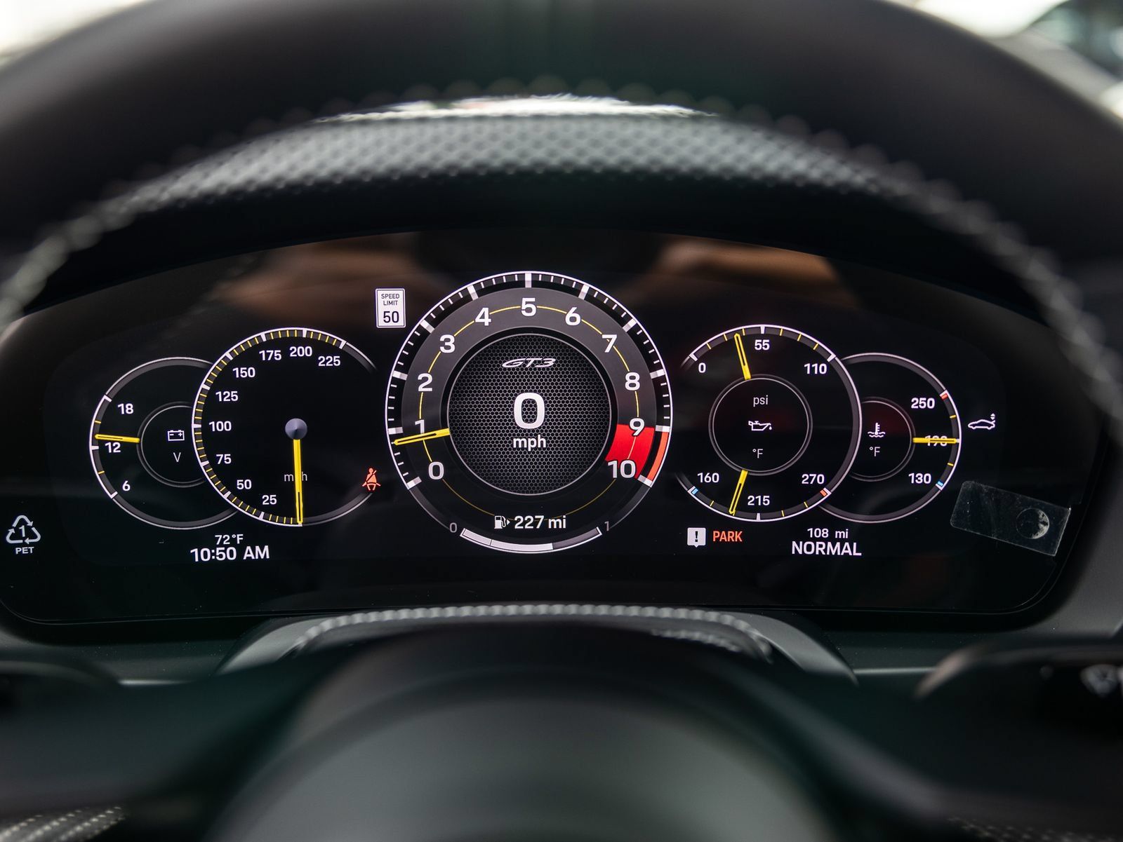 Certified 2025 Porsche 911 GT3 RWD image 28